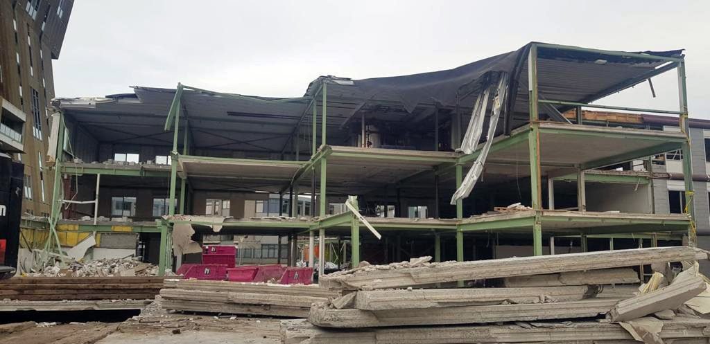 Hein Heun Sloopwerken B.V. - Demontage Hanzehogeschool Groningen