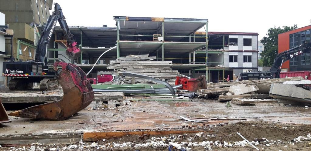 Hein Heun Sloopwerken B.V. - Demontage Hanzehogeschool Groningen
