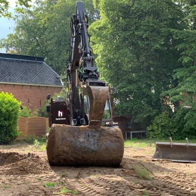 Hein Heun - Tanksanering en ontgraven bouwkuip