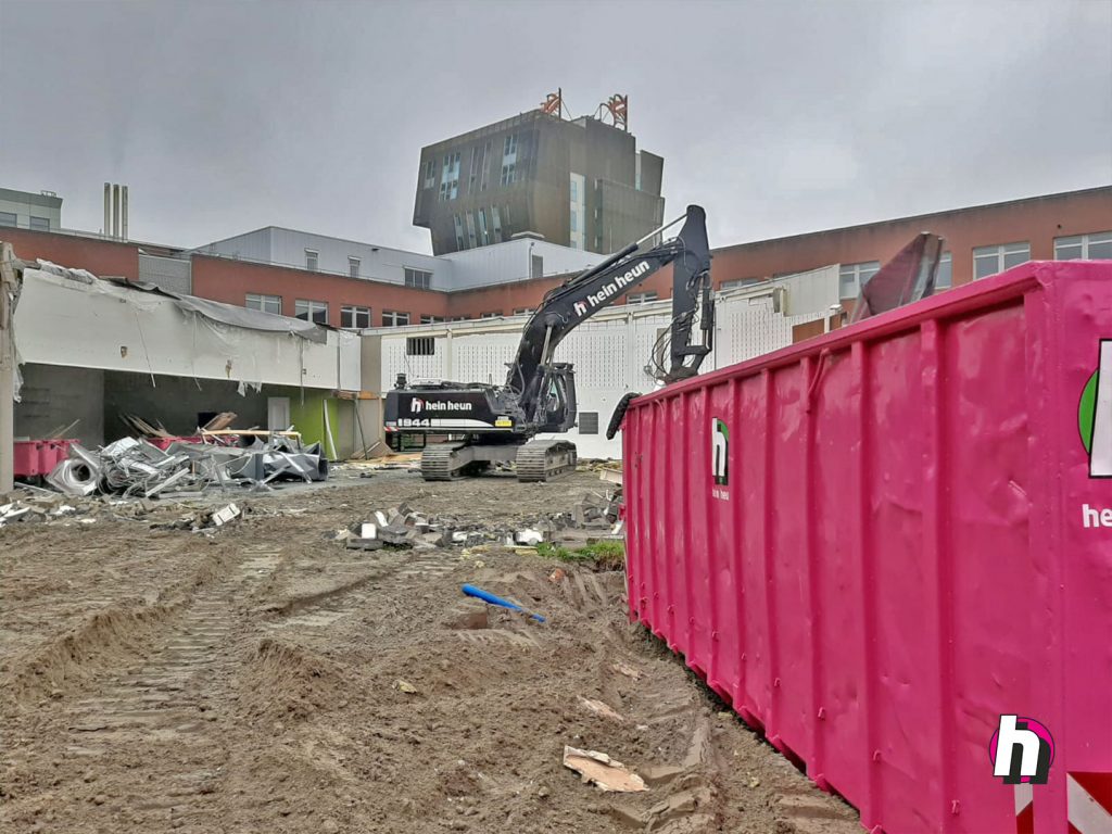 Hein Heun - Op vakkundige wijze slopen van bestaande gebouwen op de Zernike Campus in Groningen