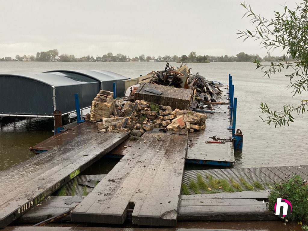 Hein Heun - Brandschade Reeuwijkse plassen