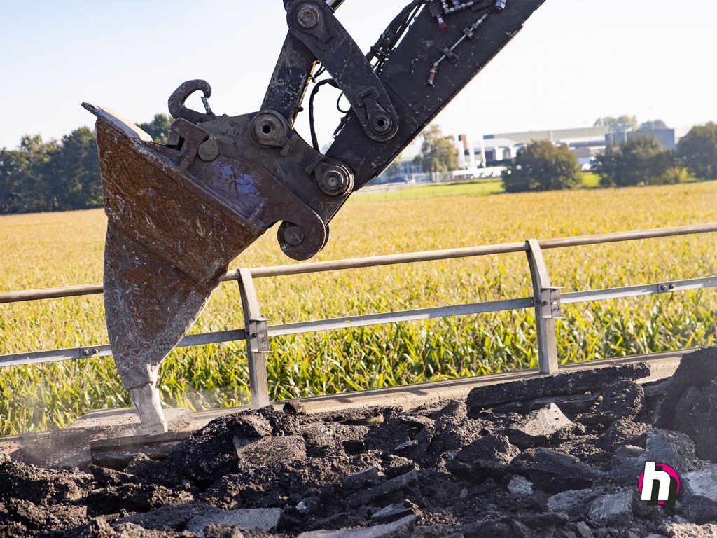 Hein Heun - Asfalt rippen N343 38,0 Askampjesbrug