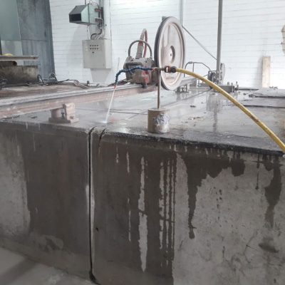 Hein Heun - Electriciteitsturbine amoveren en betonblok zagen