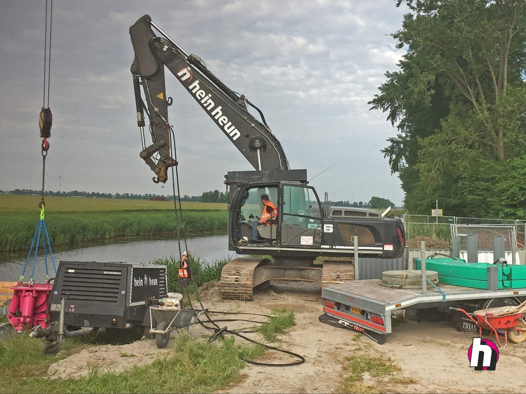 Hein Heun - Palen kraken - hydraulisch koppensnellen - Swifterbant