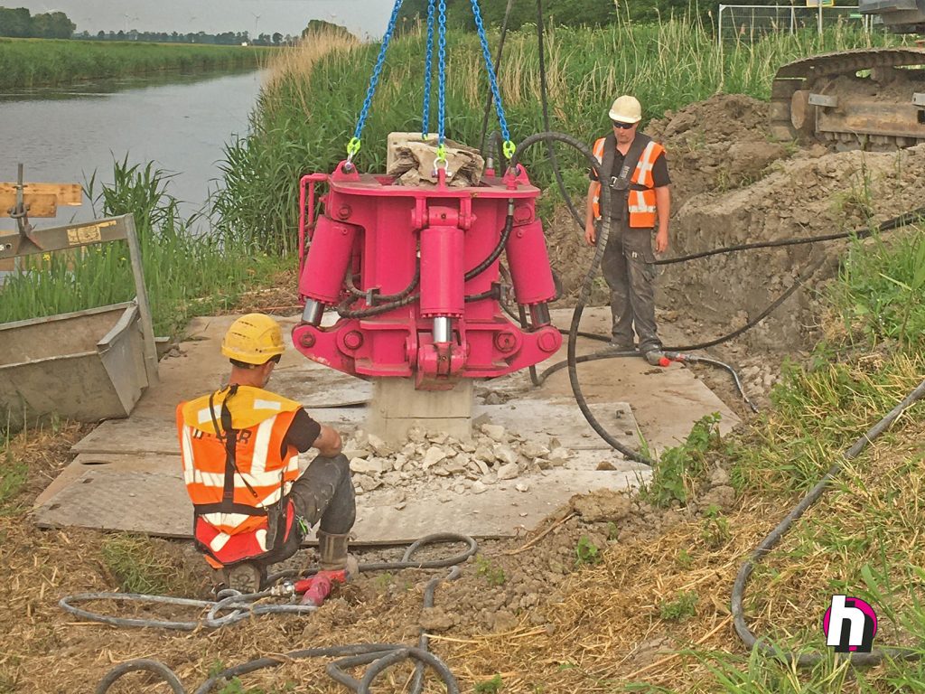 Hein Heun - Palen kraken - hydraulisch koppensnellen - Swifterbant