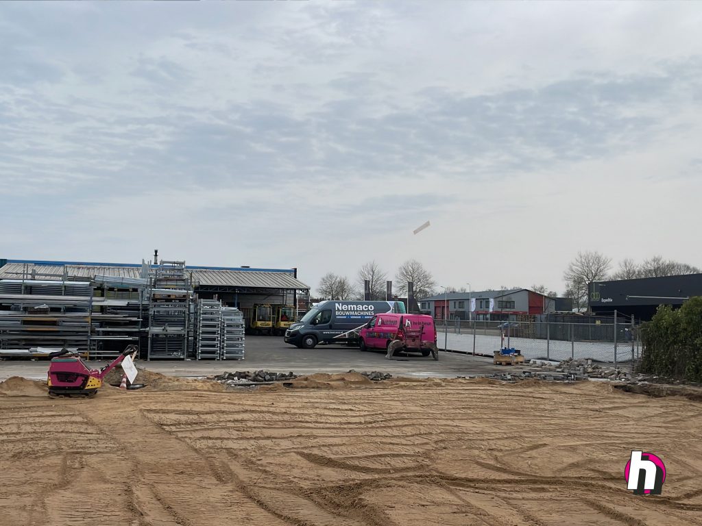 Hein Heun - Demontage bedrijfshal bij bedrijvenpark Nijverdal
